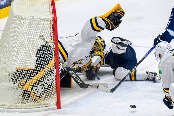 Zrážka Godlu so&nbsp;spoluhráčom.