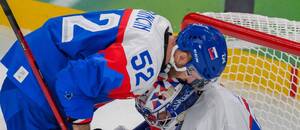 Marinčin s brankárom Hlavajom.