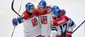 Radosť českých hráčov z víťazstva nad Švajčiarskom na MS v hokeji 2025 Radosť českých hráčov z víťazstva nad Švajčiarskom na MS v hokeji 2025