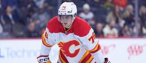 Slovenský hokejový útočník Martin Pospíšil v drese Calgary Flames.