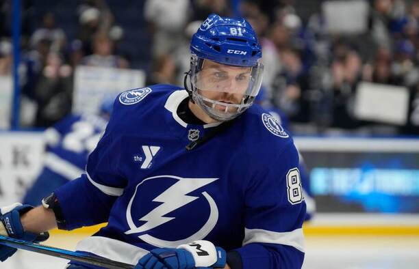 Obranca Tampa Bay Lightning Erik Černák.
