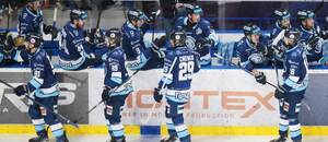 Hokejisti HK Nitra sa pred 20. kolom nachádzajú na čele Tipsport ligy.