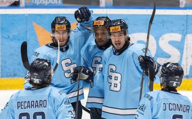 Gólová radosť hokejistov HC Slovan Bratislava.