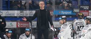 Tréner HC Košice Dan Ceman.