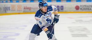 Útočník HK Poprad Alex Šotek.