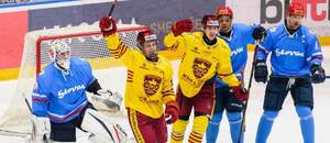 V 27. kole Tipsport ligy 2025/2026 privíta siedmy Trenčín prvý Slovan.