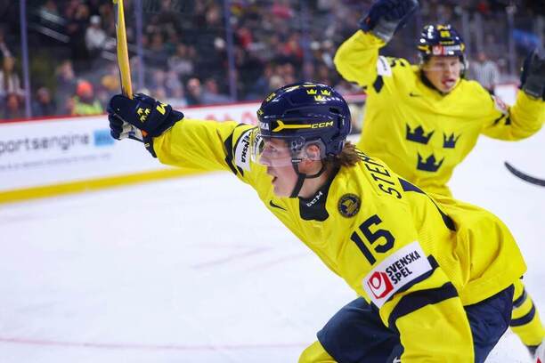 Švédsky útočník Ivar Stenberg je oporou Tre kronor na&nbsp;MS U20 v&nbsp;hokeji 2026.