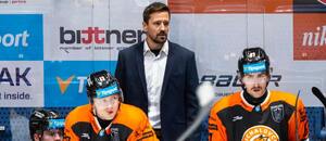 Lavička Michaloviec s trénerom Erikom Čaládim