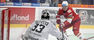 Brankár Riečický a útočník Ibragimov.