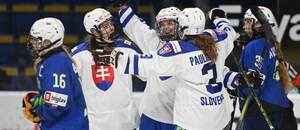 Kde sledovať Slovensko na MS U18 žien v hokeji?