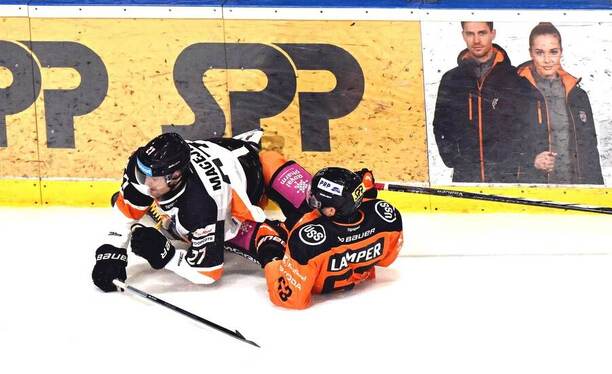 Macejko a&nbsp;Lamper na&nbsp;ľadovej ploche.