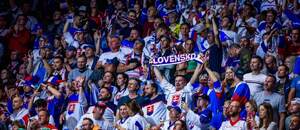 Slovenskí fanúšikovia budú hnať svojich obľúbencov aj vo štvrťfinále.