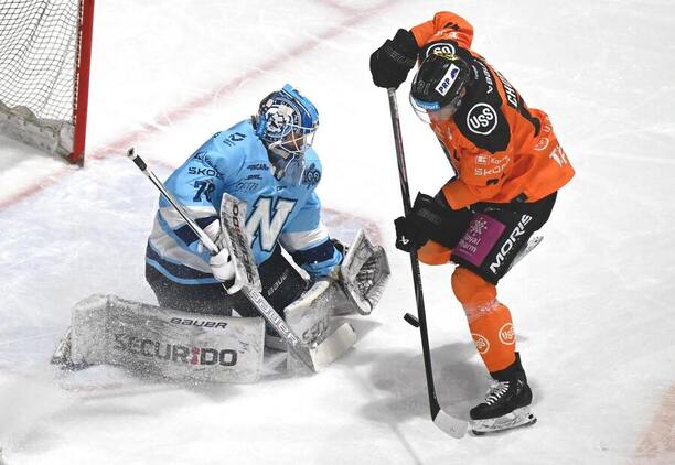 Spečatí dnes Nitra s&nbsp;brankárom Jasperom Patrikainenom 1.&nbsp;miesto v&nbsp;základnej časti?