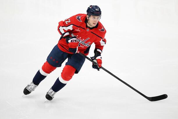 Slovenský obranca Martin Fehérváry v&nbsp;drese Washingtonu Capitals.