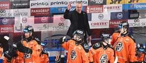 Tréner HC Košice Dan Ceman počas štvrťfinále play-off Tipsport ligy.