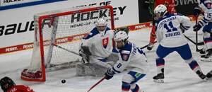 Akým výsledkom vstúpia Slovenky do MS v hokeji žien?