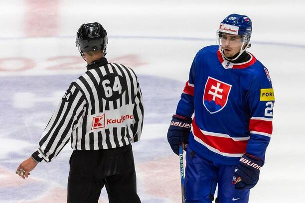Kristián Pospíšil v&nbsp;drese Slovenska.