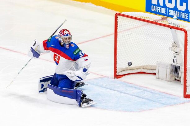 Samuel Hlavaj by mal byť jednotkou Slovenska na&nbsp;MS v&nbsp;hokeji 2026.