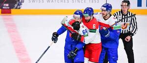 Roztržka Kocha, Kempného aj Regendu v zápase na MS v hokeji 2023.