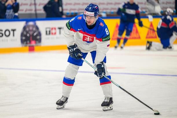 Slovenský útočník Oliver Okuliar na MS v hokeji 2026.