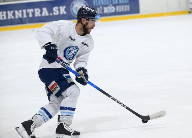 Útočník HK Nitra Robby Jackson.