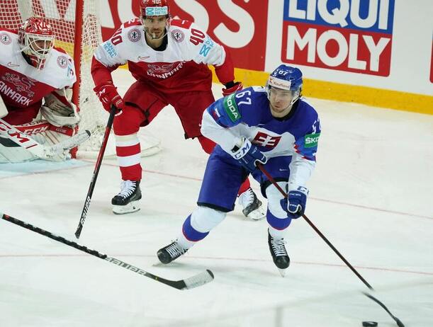 Útočník Marián Studenič na&nbsp;MS v&nbsp;hokeji 2021.